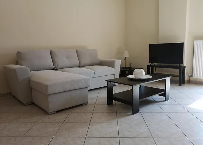 Garden Apartment 20M From The Sea I3